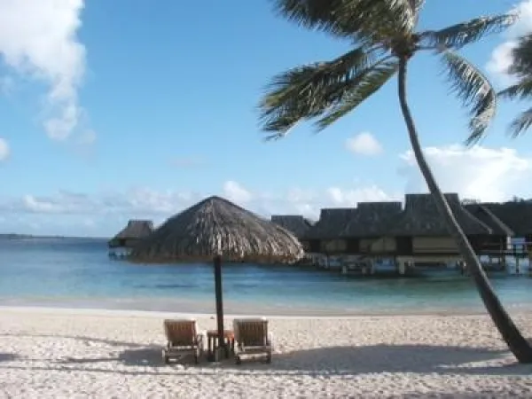 【JTB 新婚旅行サイ ト結婚準備室.COM 】ライティング・撮影